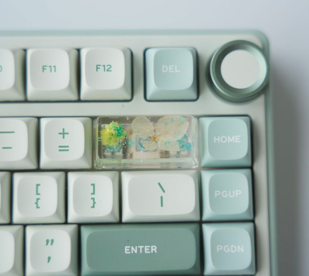 Artisan Keycaps - Handmade Resin Transparent Flower Backspace Keycap Single for Mechanical Keyboard