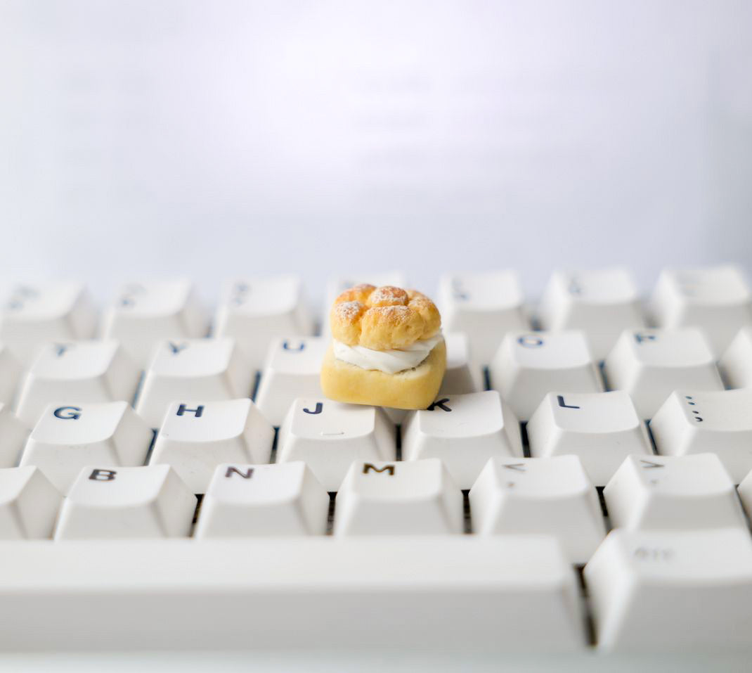 Artisan Keycaps - Handmade Resin Cream Puff Keycap Single for Mechanical Keyboard