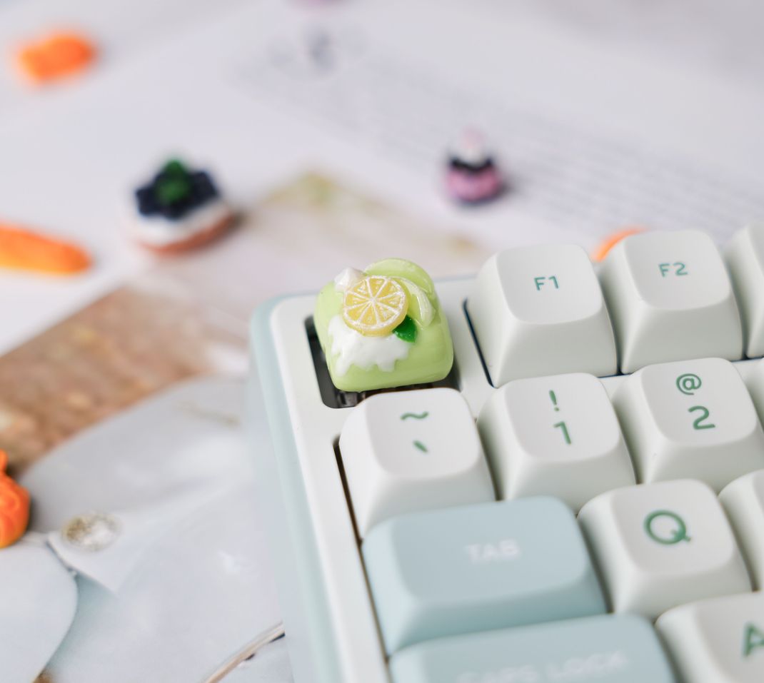 Artisan Keycaps - Handmade Resin Lemon Cake Keycap Single for Mechanical Keyboard